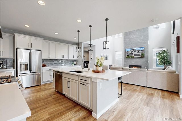 9147 Star Streak Circle, Littleton, CO 80125