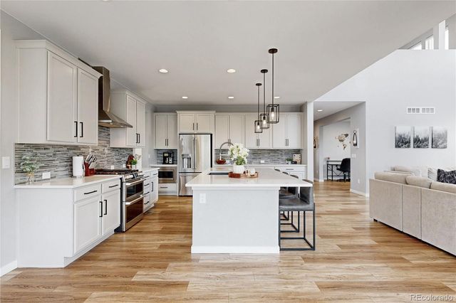9147 Star Streak Circle, Littleton, CO 80125