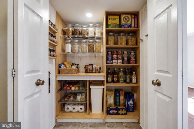 10743 JOHN TURLEY PL, Fairfax, VA 22032