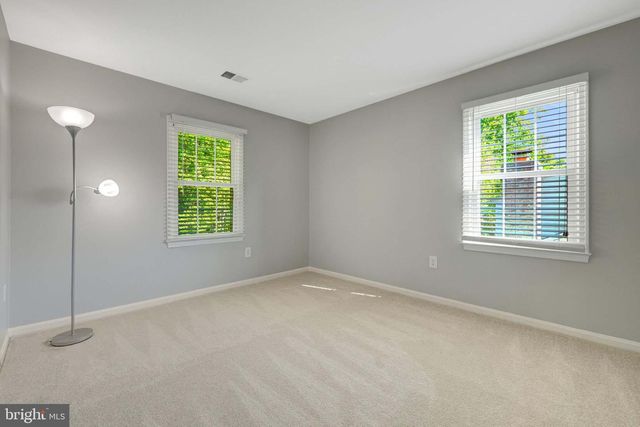 10743 JOHN TURLEY PL, Fairfax, VA 22032