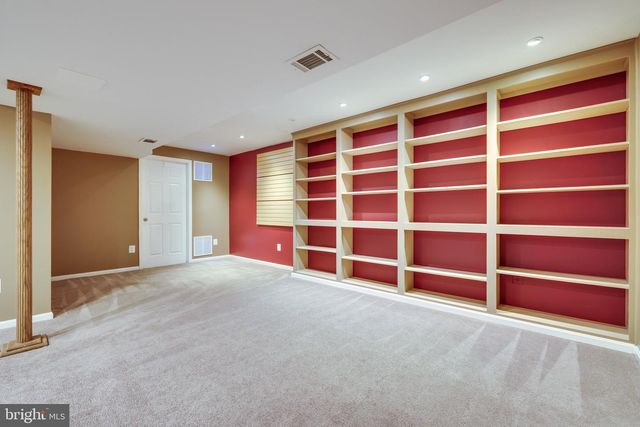 10743 JOHN TURLEY PL, Fairfax, VA 22032