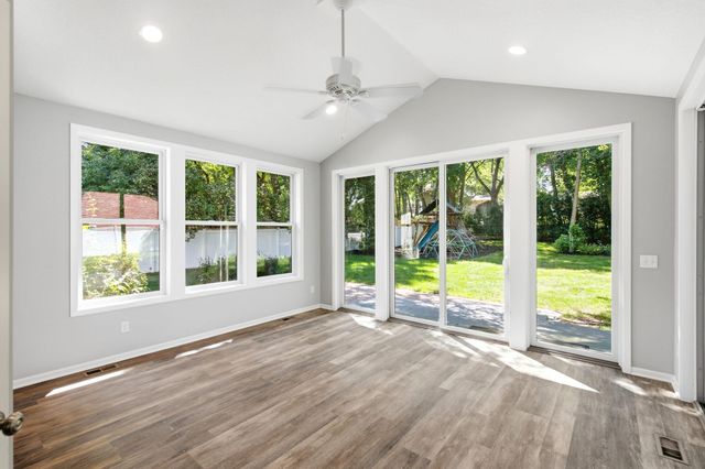 7610 Heritage Road, Eden Prairie, MN 55346