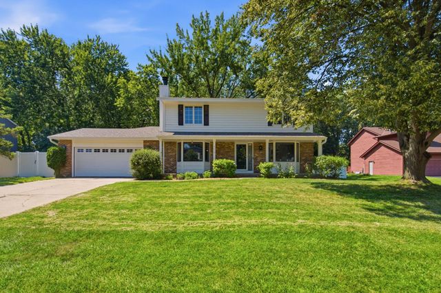 7610 Heritage Road, Eden Prairie, MN 55346