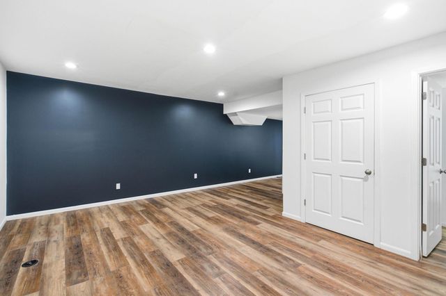 7610 Heritage Road, Eden Prairie, MN 55346