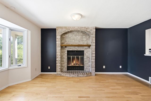 7610 Heritage Road, Eden Prairie, MN 55346