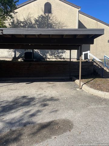 6100 Woodlake Pkwy Apt 605, San Antonio, TX 78244