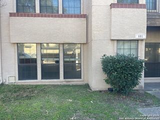 6100 Woodlake Pkwy Apt 605, San Antonio, TX 78244