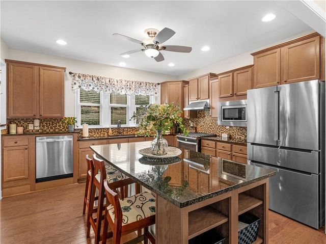 340 Sandy Springs Drive, Griffin, GA 30223