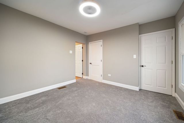 10615 S Emerald Avenue, Chicago, IL 60628