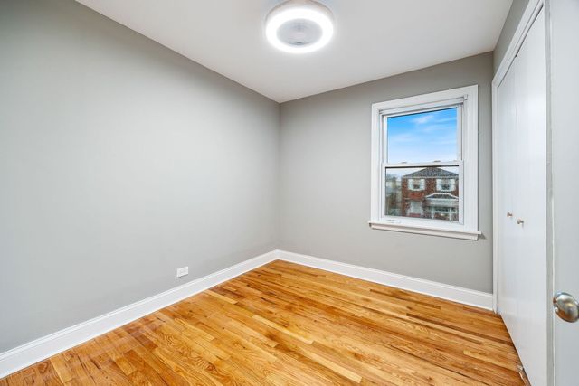 10615 S Emerald Avenue, Chicago, IL 60628