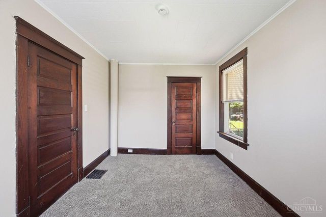 2109 Wayne, Norwood, OH 45212