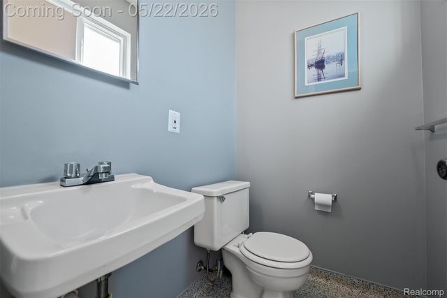 46972 McKenna Drive, Macomb Township, MI 48044