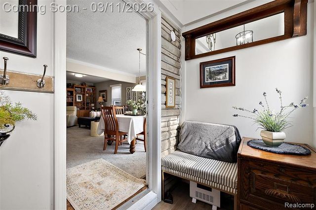 1851 Moorhouse Street, Ferndale, MI 48220