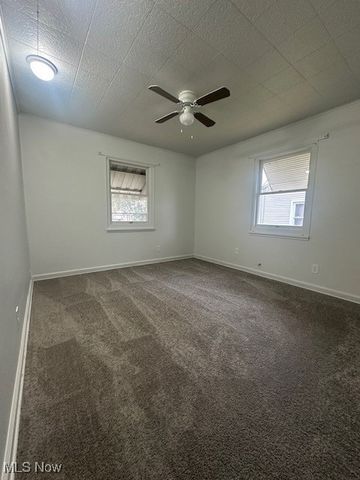 119 S Bon Air Avenue, Youngstown, OH 44509