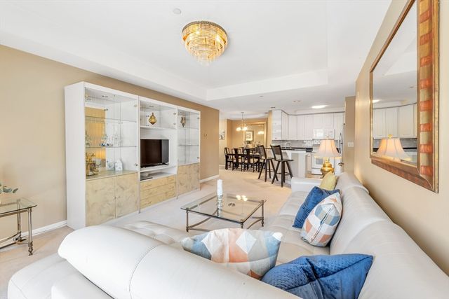989 East Street 310, Dedham, MA 02026