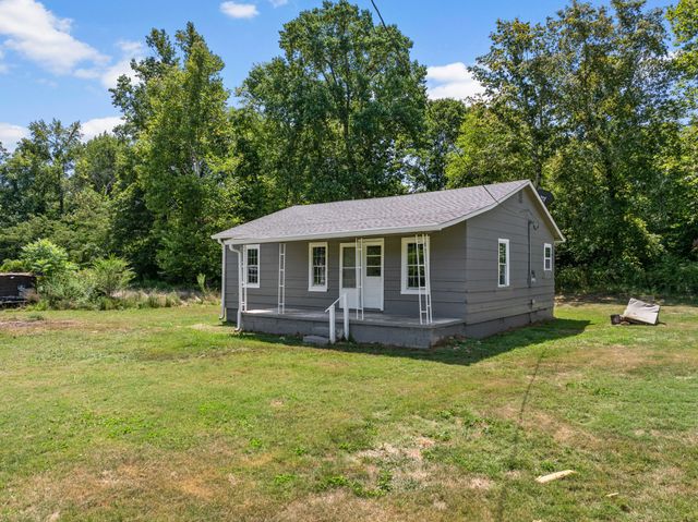 2732 Railroad Bed Rd, Iron City, TN 38463