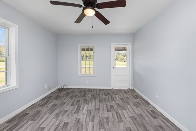 2732 Railroad Bed Rd, Iron City, TN 38463