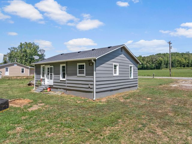 2732 Railroad Bed Rd, Iron City, TN 38463