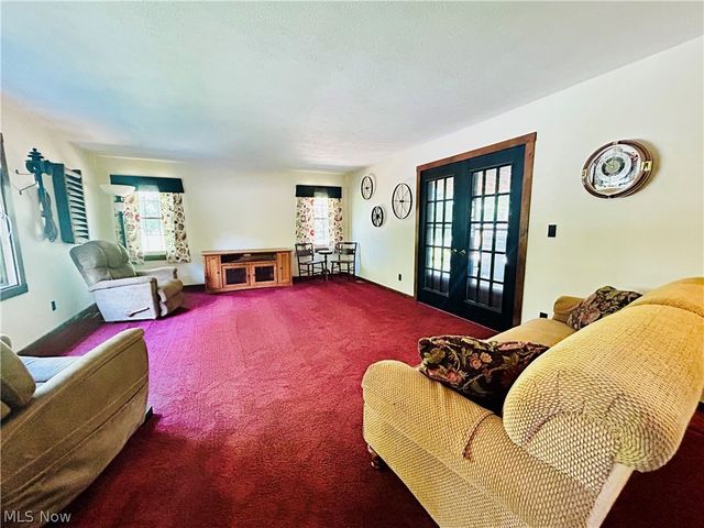 1572 Wall Road, Wadsworth, OH 44281