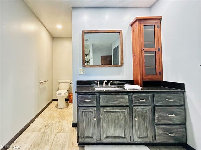 1572 Wall Road, Wadsworth, OH 44281