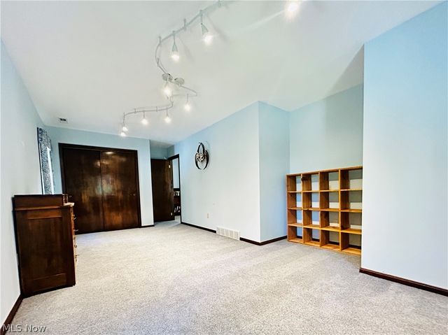 1572 Wall Road, Wadsworth, OH 44281
