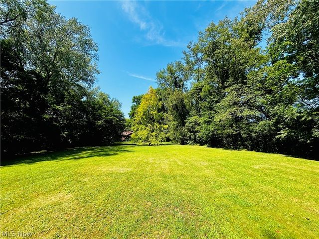 1572 Wall Road, Wadsworth, OH 44281