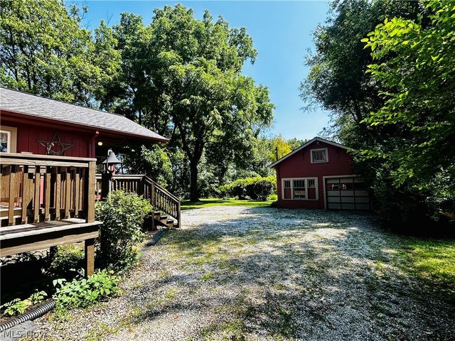 1572 Wall Road, Wadsworth, OH 44281