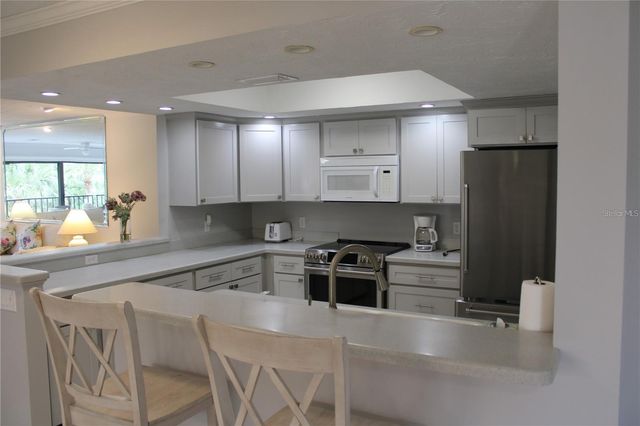 6472 SEAGULL DRIVE 306, Bradenton, FL 34210