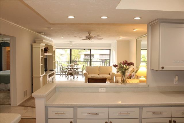 6472 SEAGULL DRIVE 306, Bradenton, FL 34210