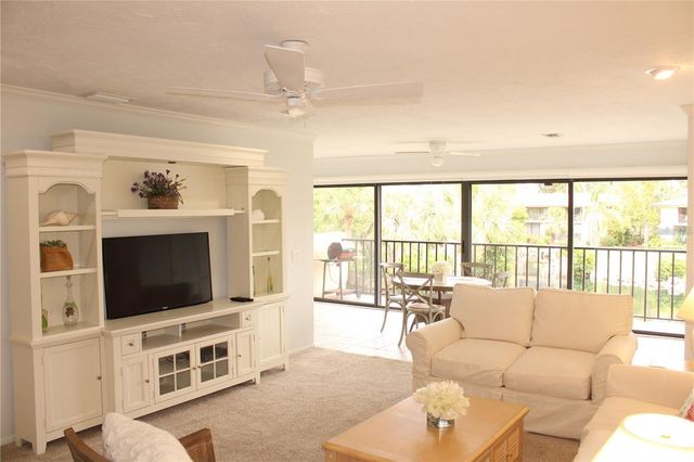 6472 SEAGULL DRIVE 306, Bradenton, FL 34210