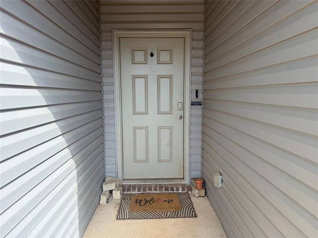 14204 S Babbling Brook Drive, Oklahoma City, OK 73078