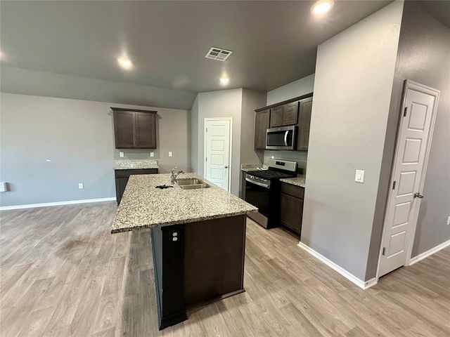 14204 S Babbling Brook Drive, Oklahoma City, OK 73078