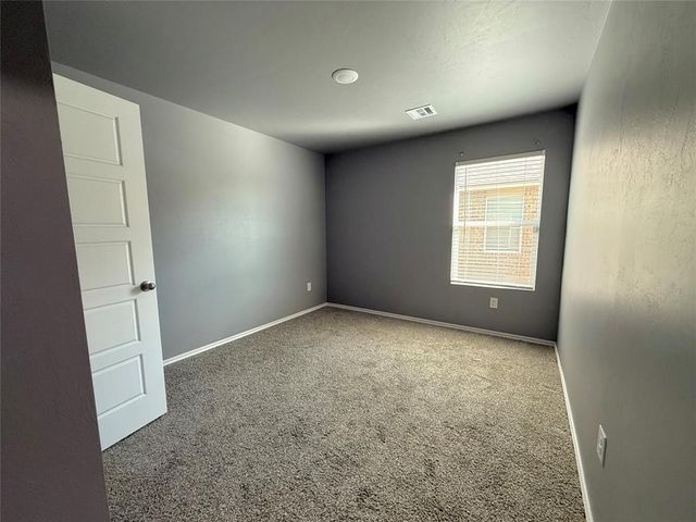 14204 S Babbling Brook Drive, Oklahoma City, OK 73078