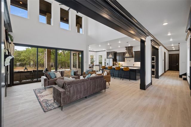 124 Cote D Azur Drive, Chico, TX 76431