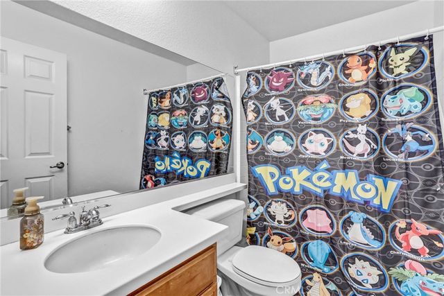 13048 Evanston, Victorville, CA 92392