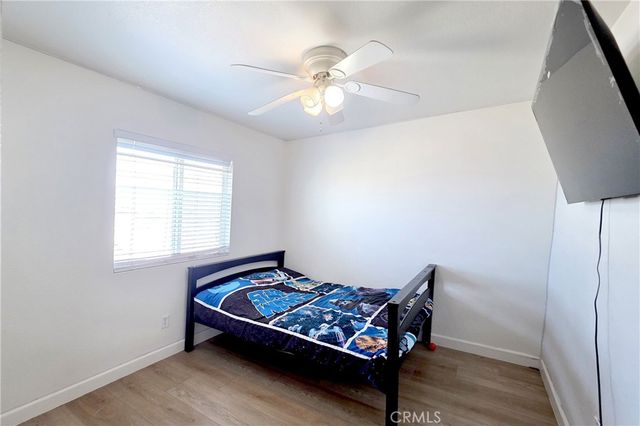 13048 Evanston, Victorville, CA 92392