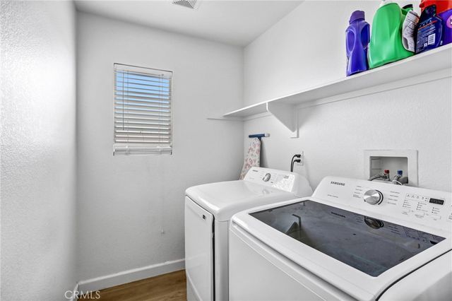 13048 Evanston, Victorville, CA 92392