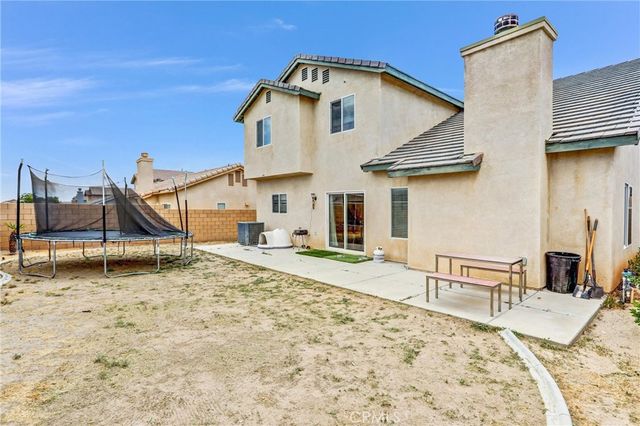 13048 Evanston, Victorville, CA 92392
