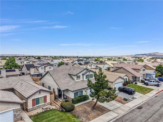 13048 Evanston, Victorville, CA 92392