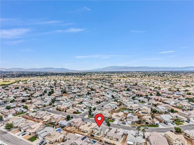13048 Evanston, Victorville, CA 92392