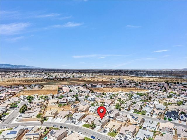 13048 Evanston, Victorville, CA 92392