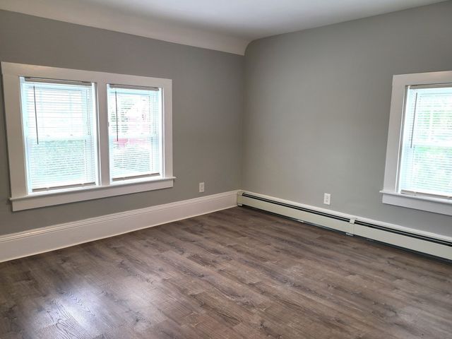 11 Maple 1, Rockland, MA 02370