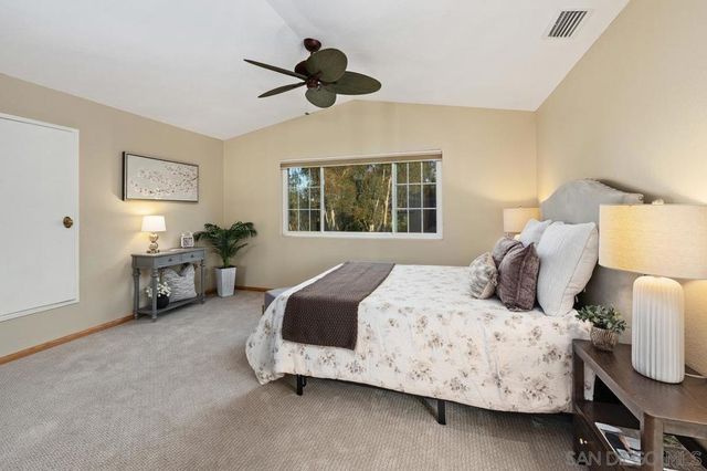 7233 Canyon Hill Ct, San Diego, CA 92126