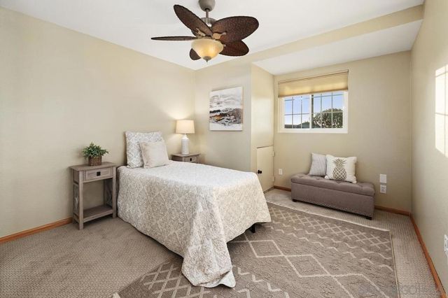 7233 Canyon Hill Ct, San Diego, CA 92126