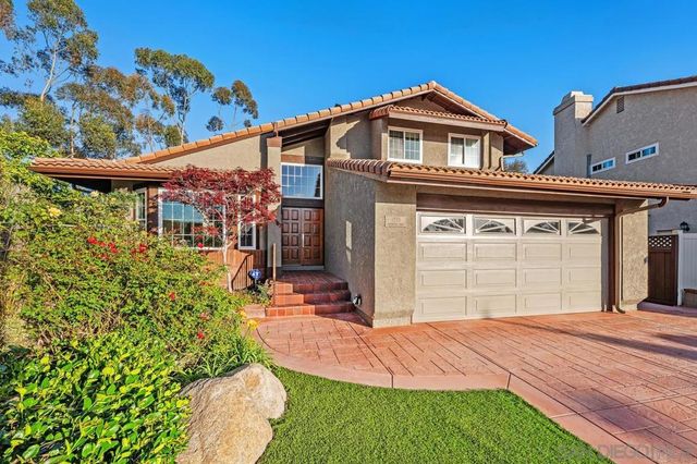 7233 Canyon Hill Ct, San Diego, CA 92126