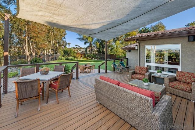 7233 Canyon Hill Ct, San Diego, CA 92126