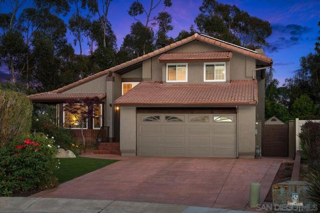 7233 Canyon Hill Ct, San Diego, CA 92126