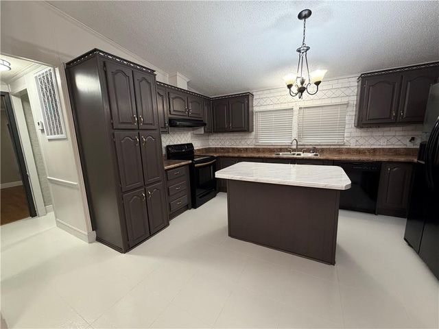 6735 Pugh Road, Grand Bay, AL 36541