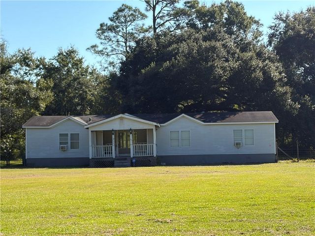 6735 Pugh Road, Grand Bay, AL 36541