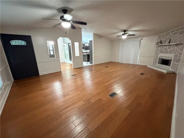 6735 Pugh Road, Grand Bay, AL 36541